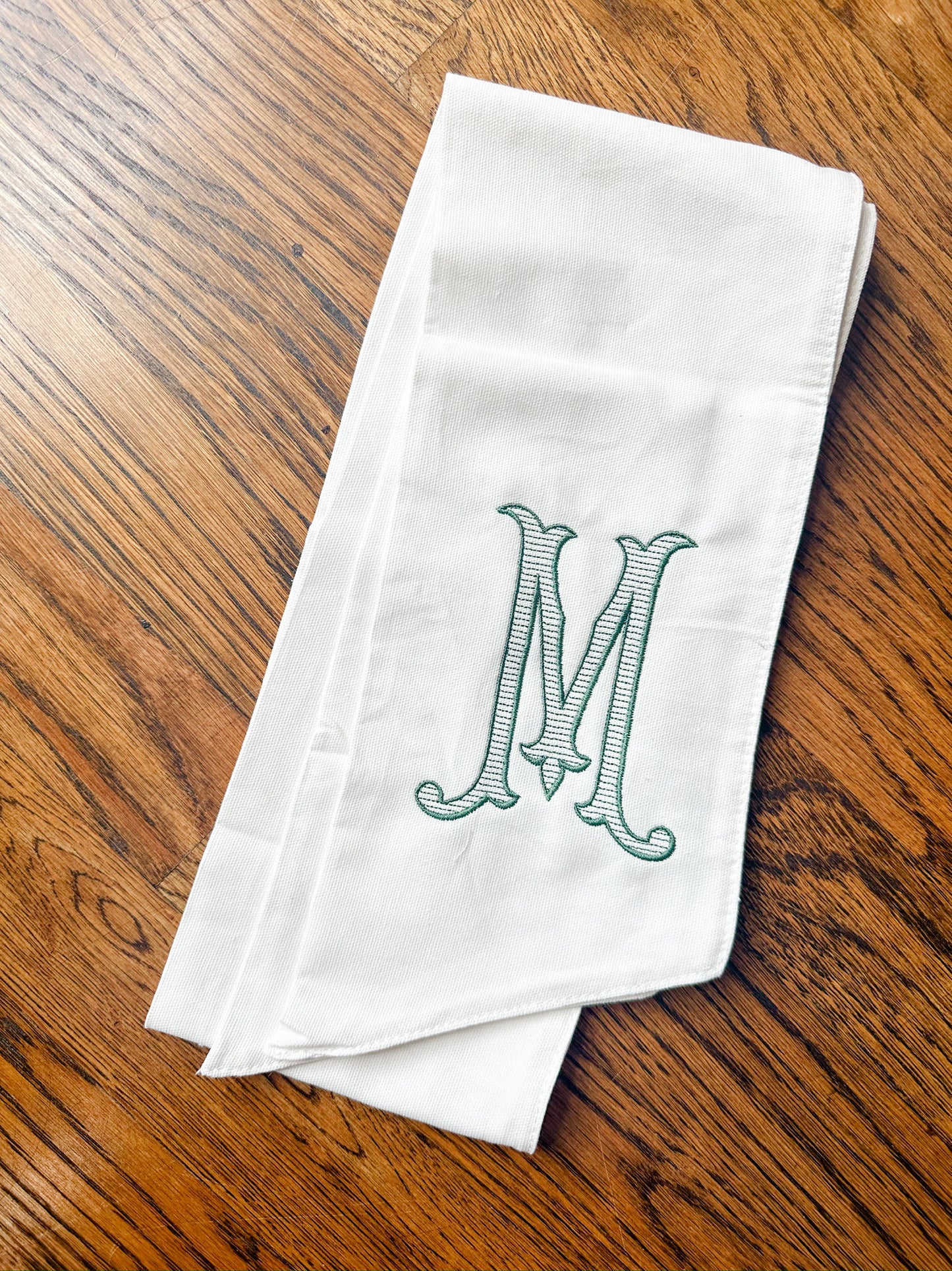 Wreath Sash-white linen