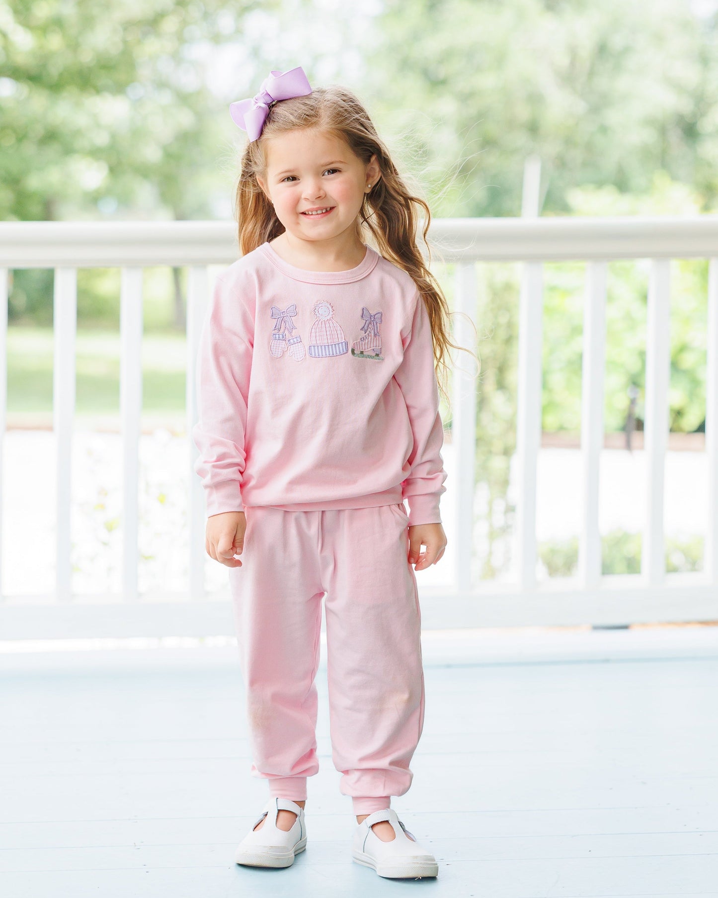 Around the rink jogger set
