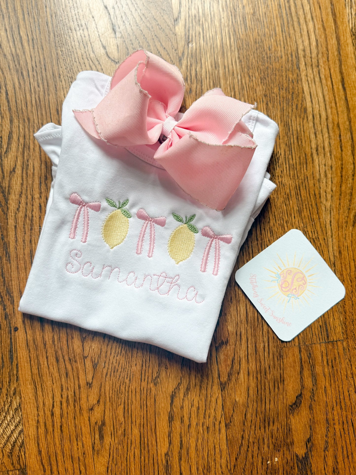 Lemon bows