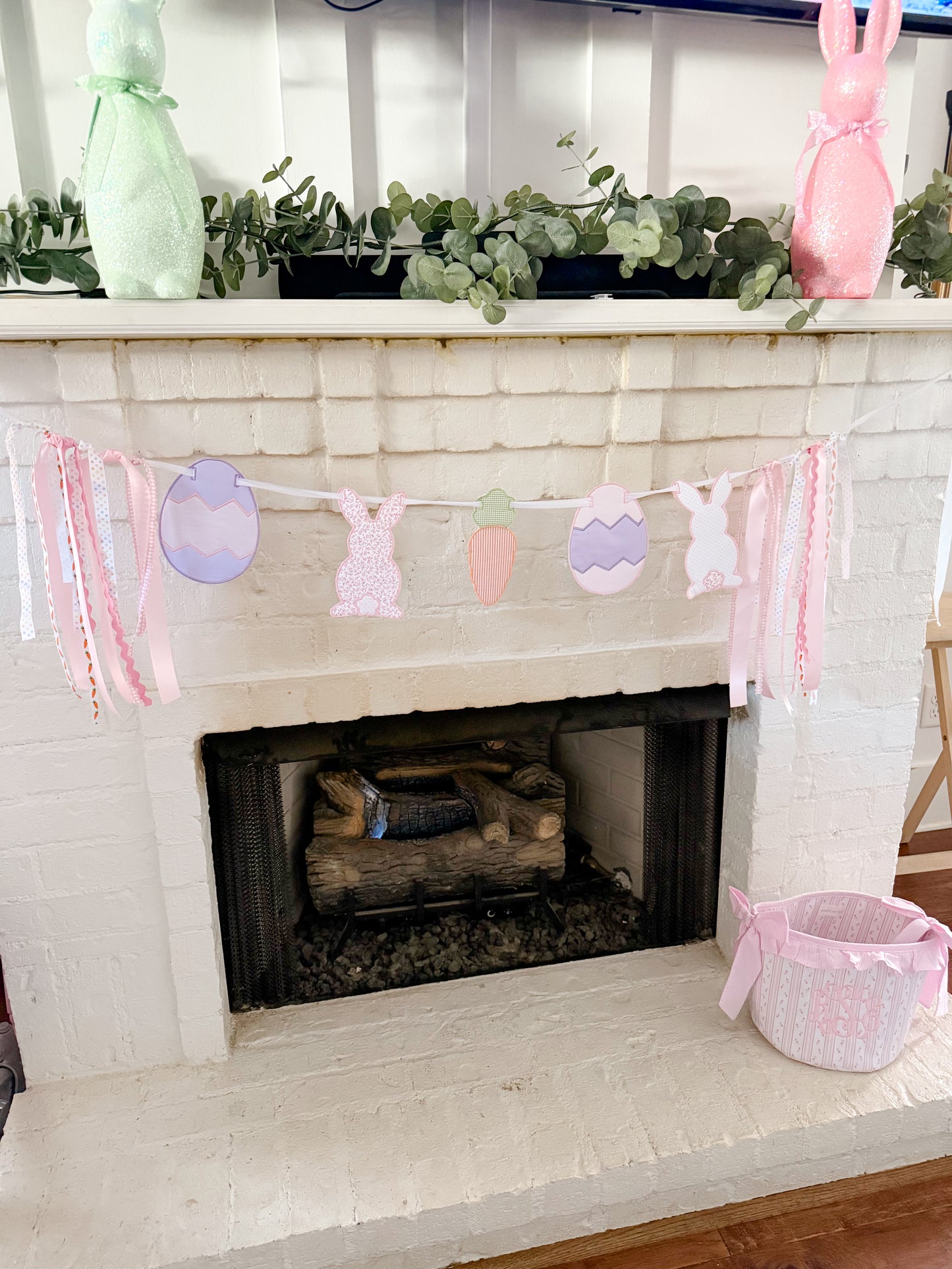 Easter fireplace Banner