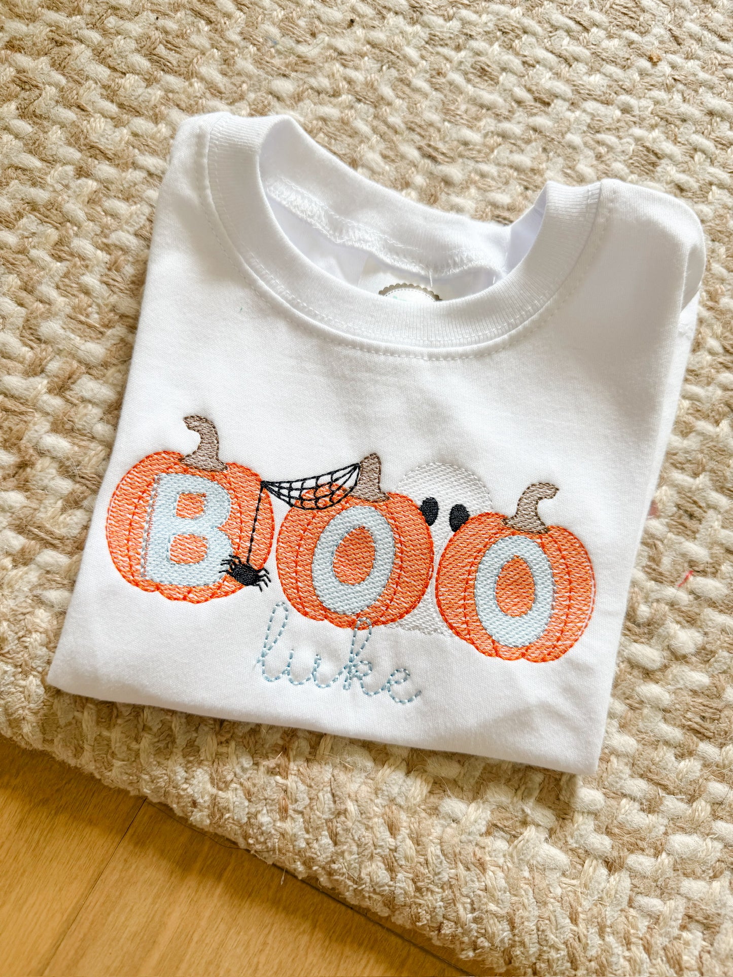 Peek-a-boo pumpkins