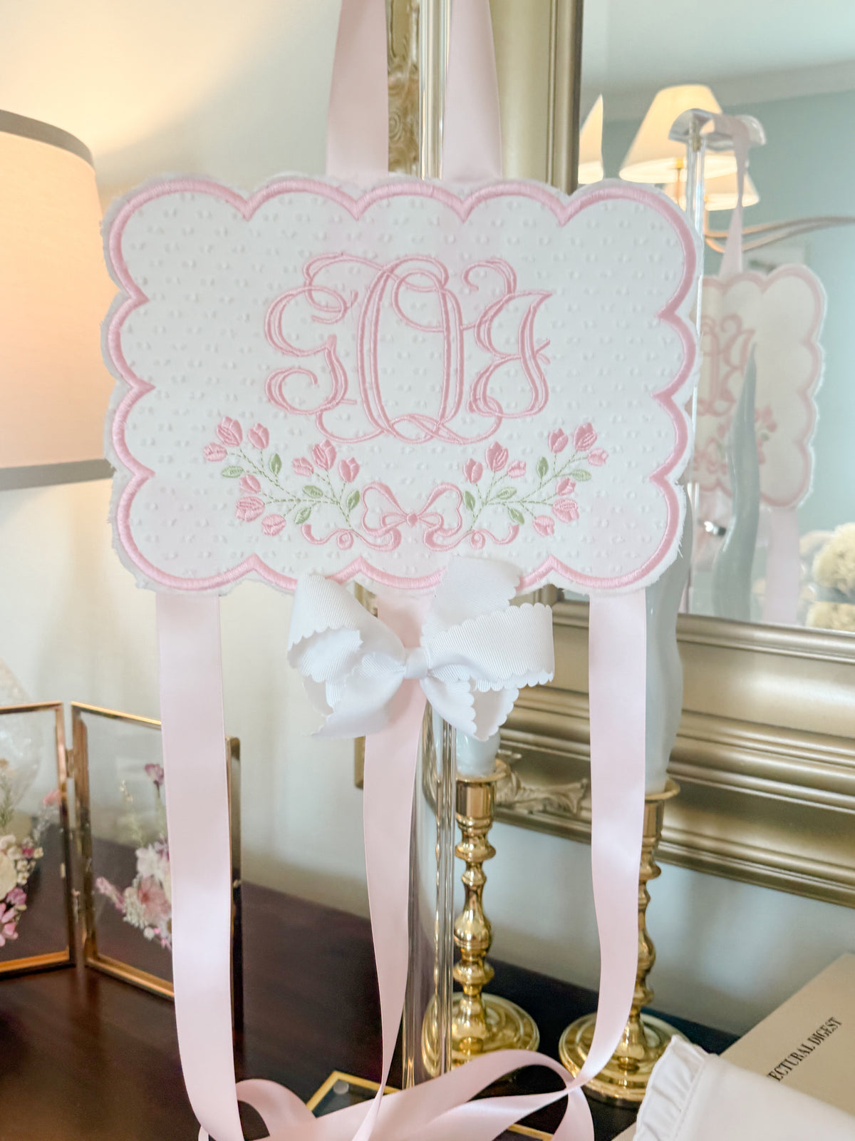 Bow Holder