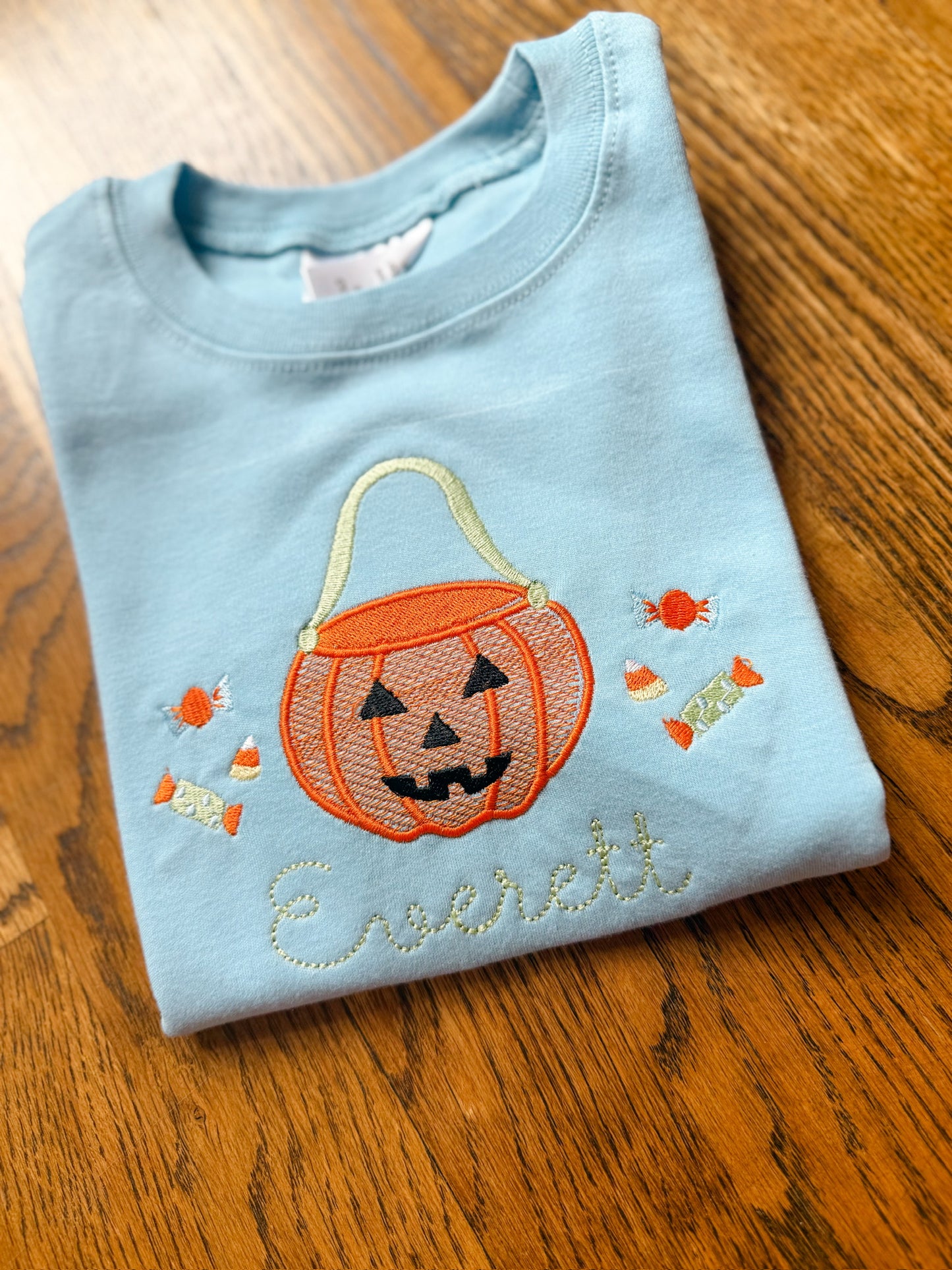 Jack-O-Lantern with candy