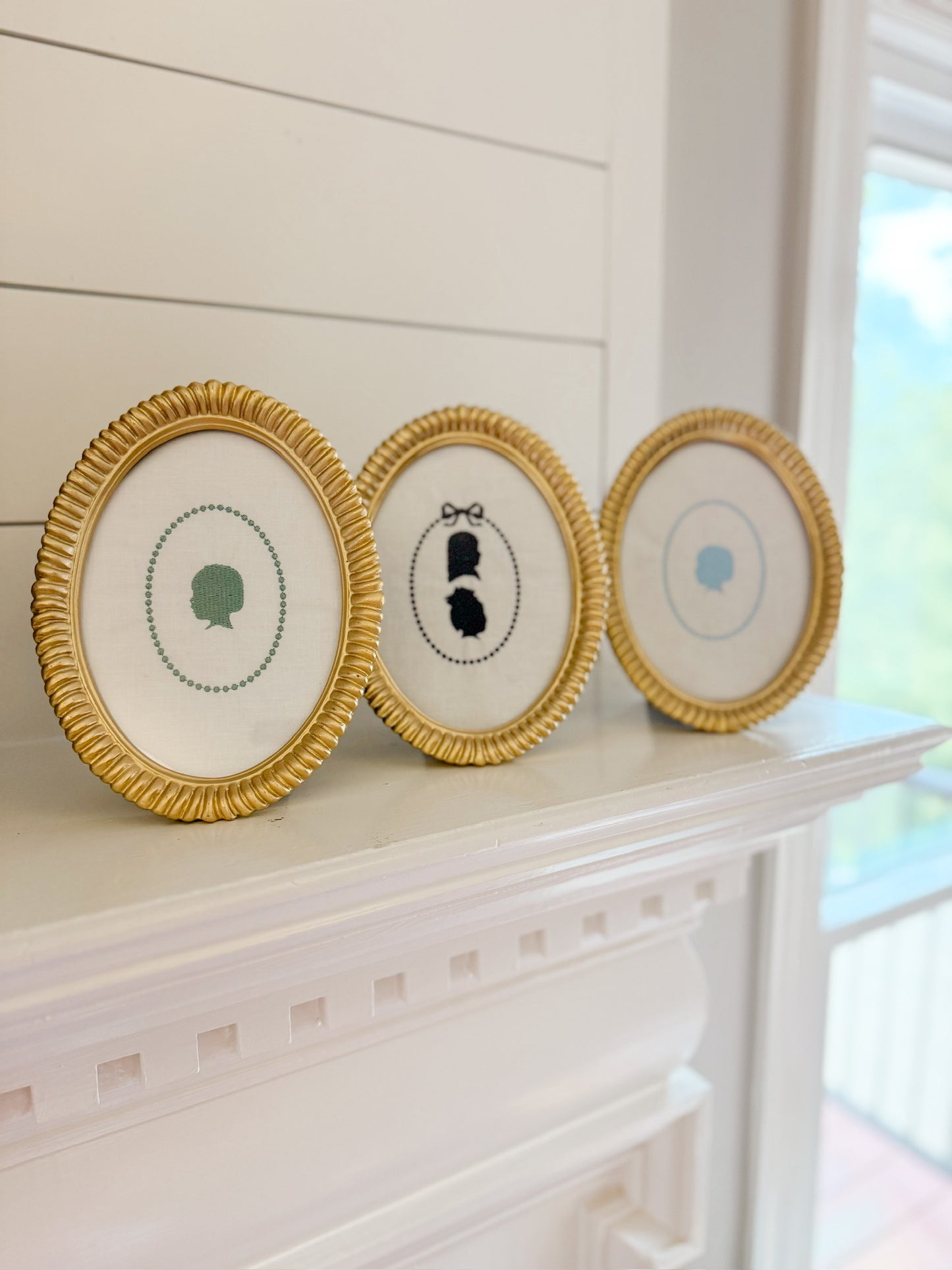 Digitized silhouette-framed