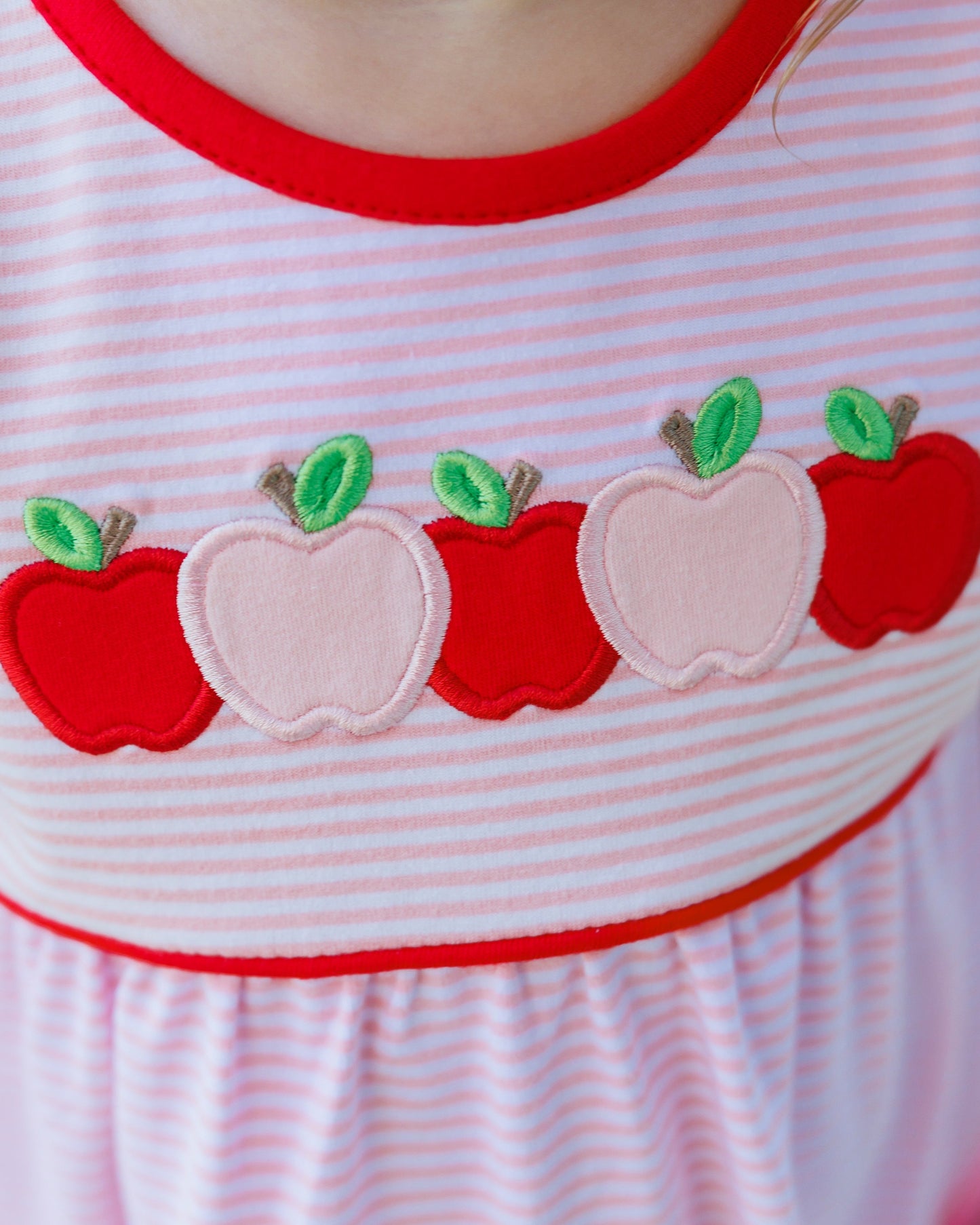 Apple A day girl bubble