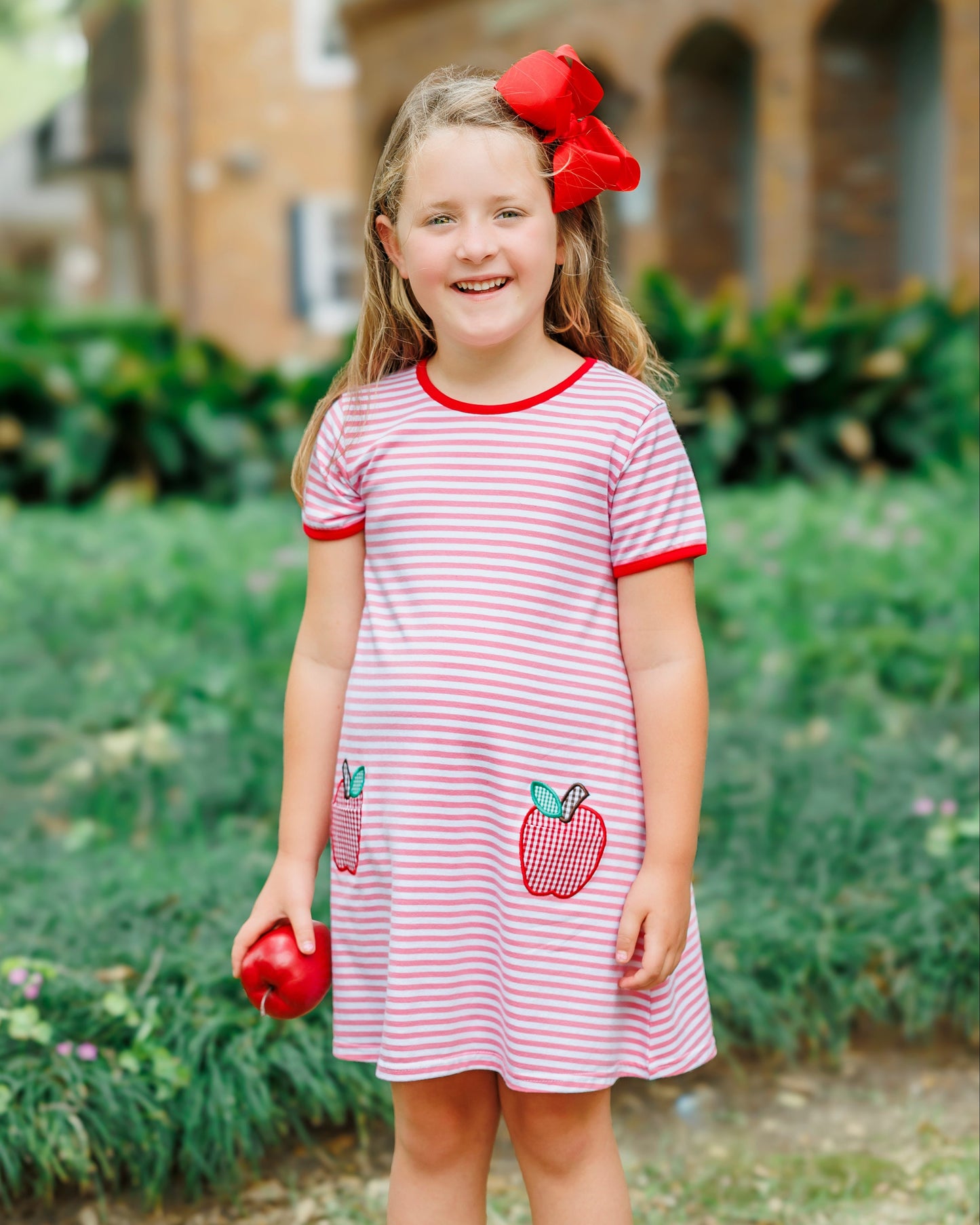 Apple pocket applique dress