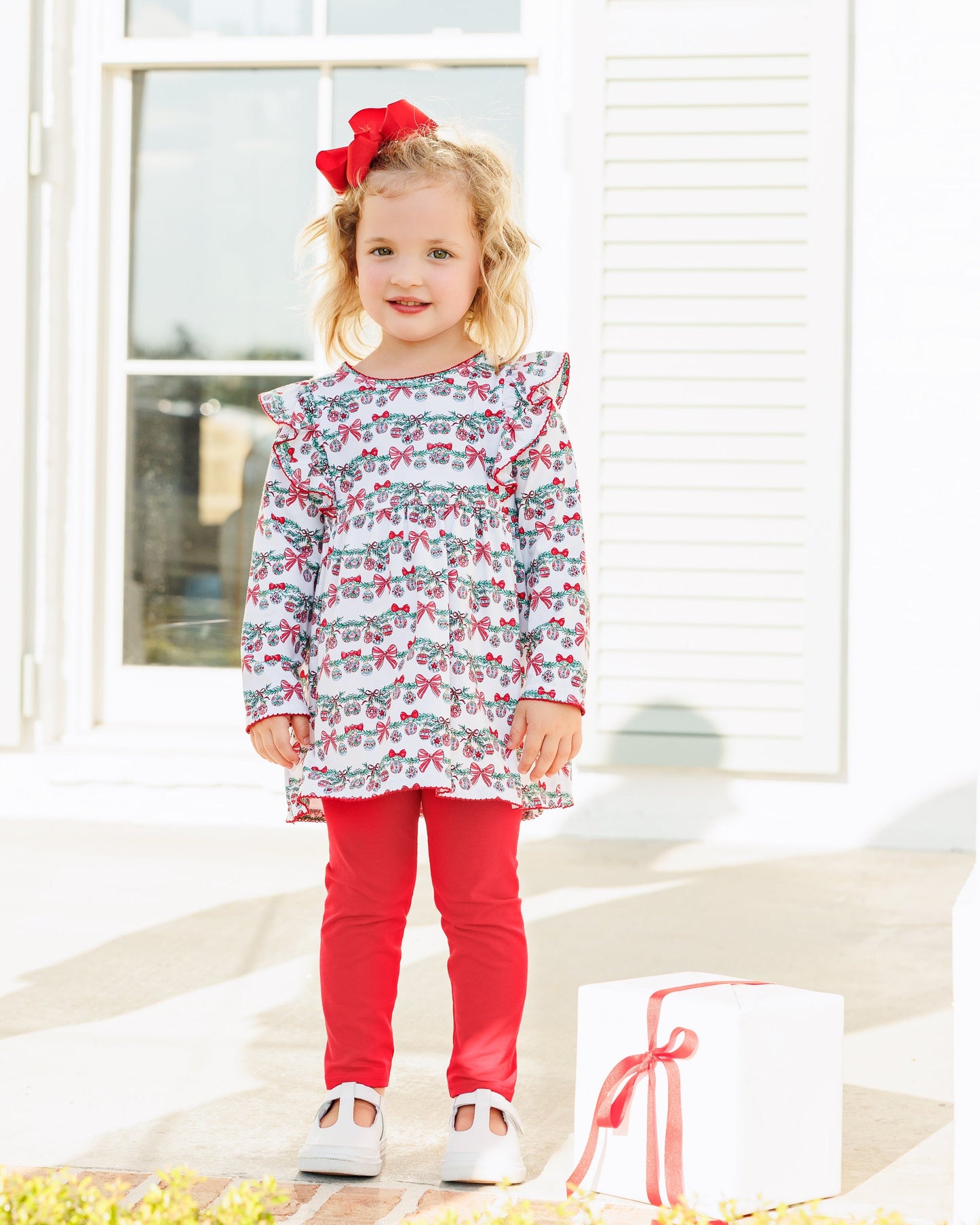Bows and baubles christmas flutter pants set