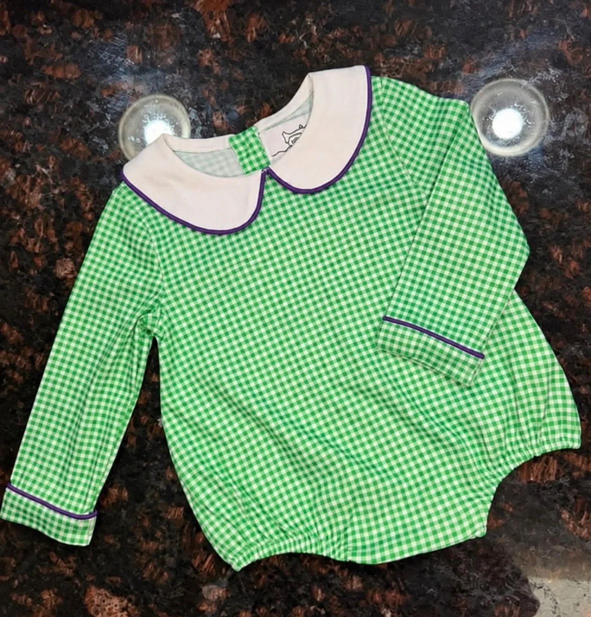 Green gingham bubble