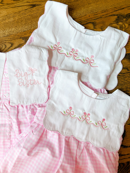 Tulip and bows