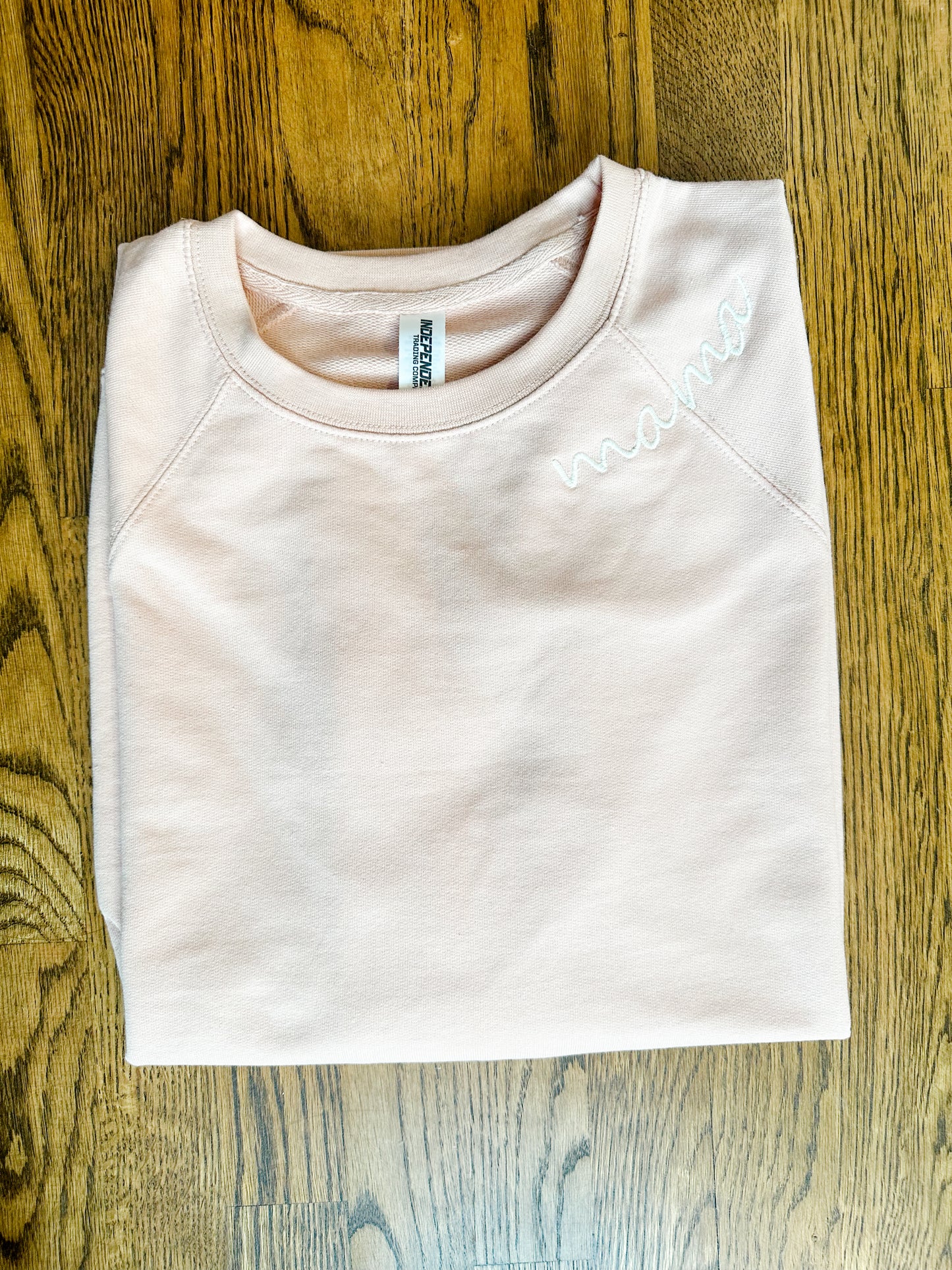 Mama neckline sweatshirt